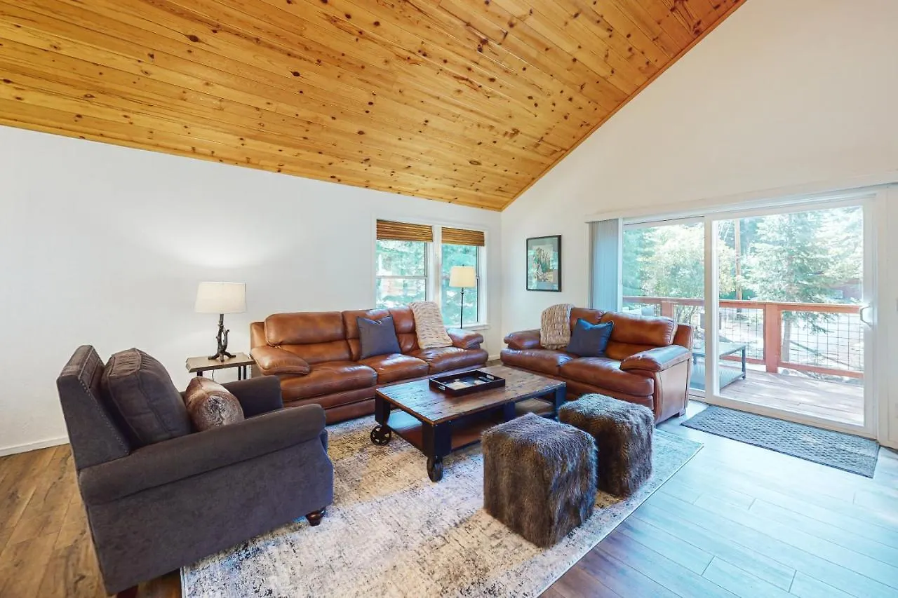 Trout Creek Retreat Holiday home