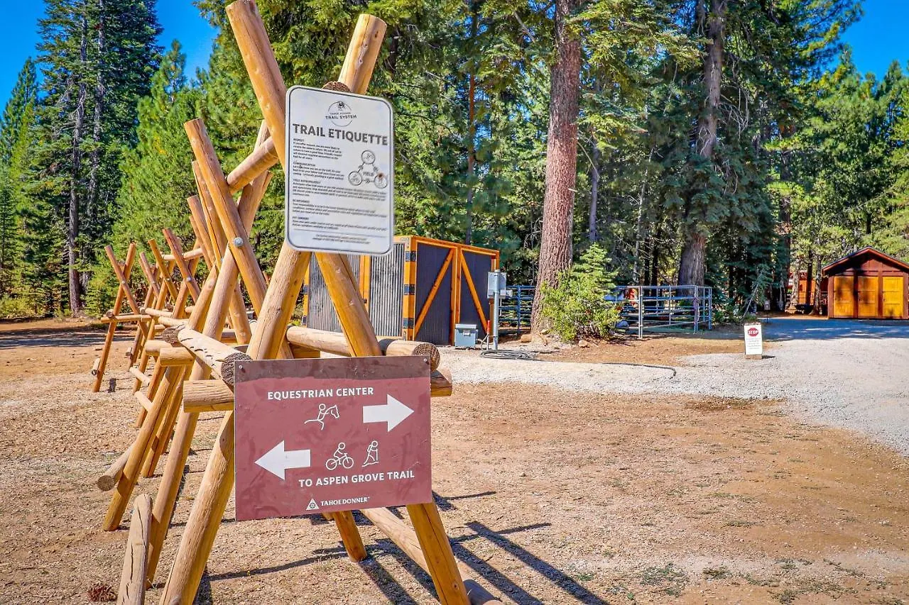 Solvang Family Getaway Casa vacanze Truckee