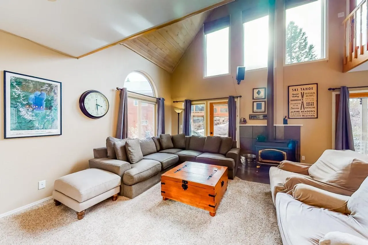 Solvang Family Getaway Casa vacanze Truckee