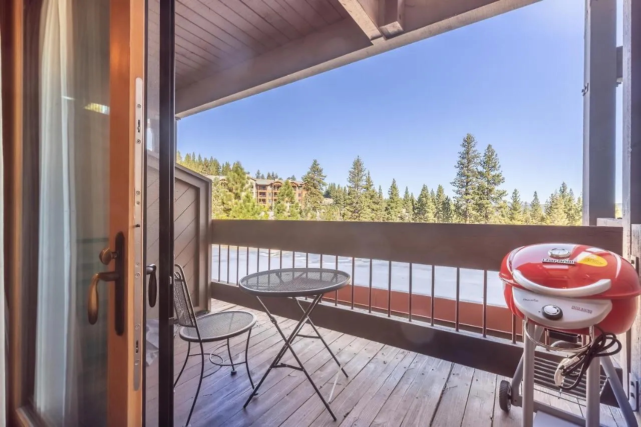 Style In The Timber Creek Truckee