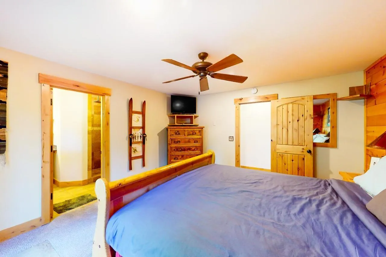 St Bernard Oasis Holiday home Truckee