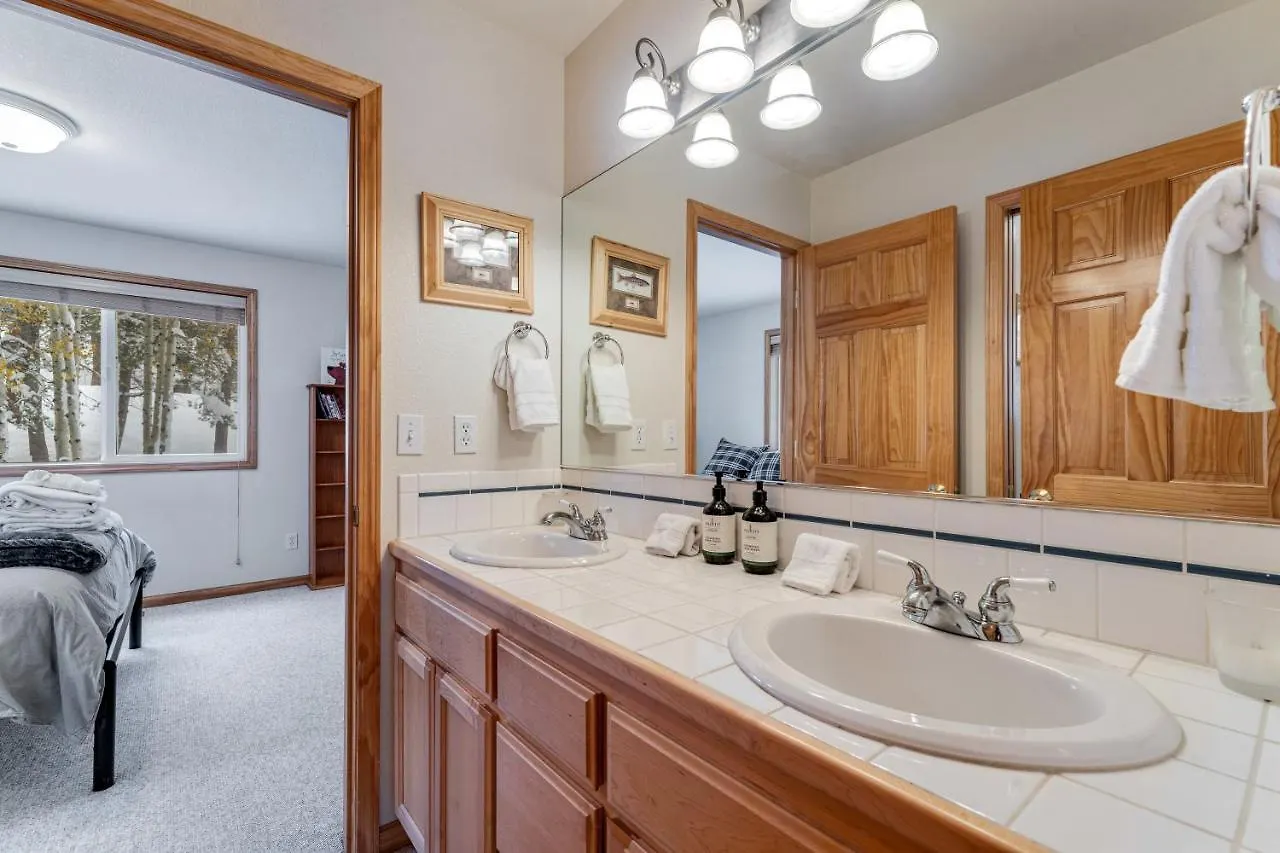 Alder Creek Retreat Holiday home