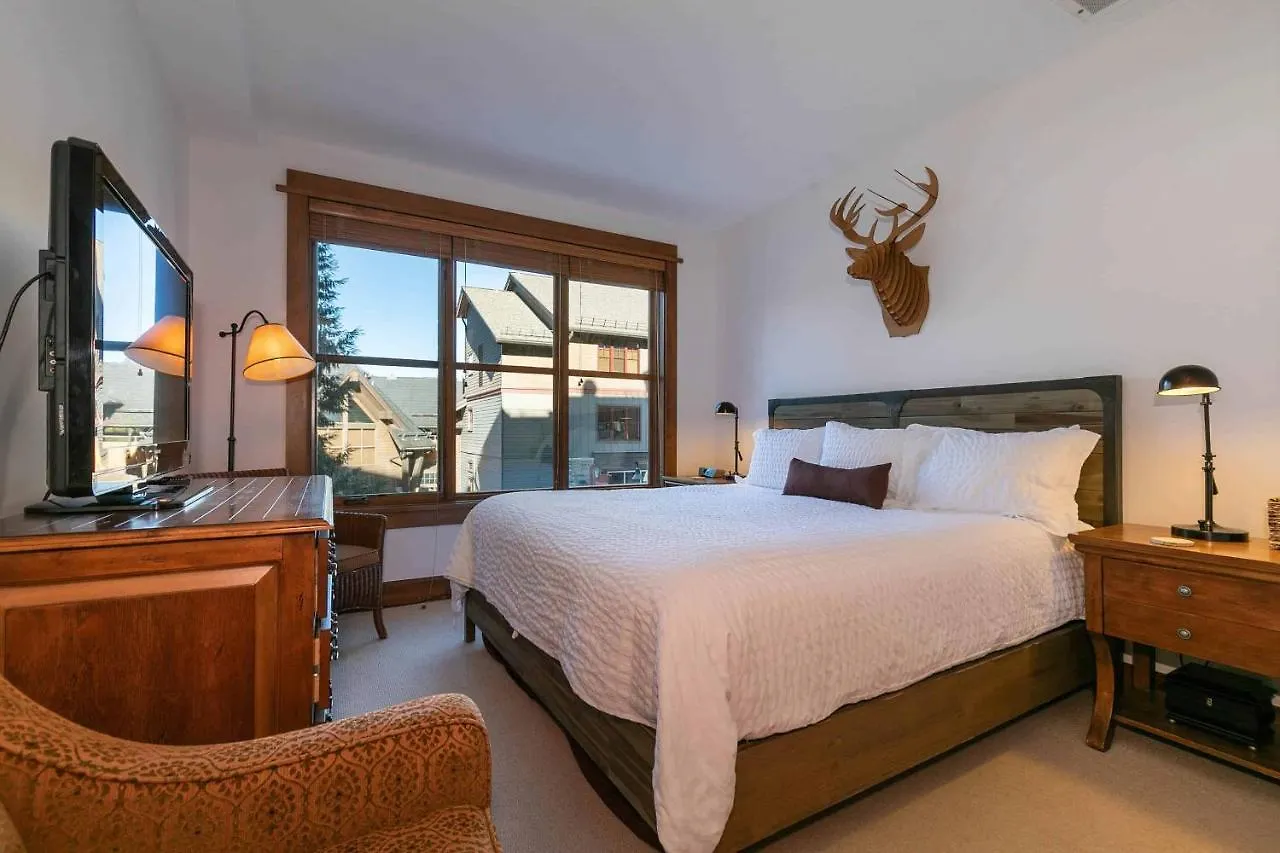 East West Hospitality At Tahoe Truckee