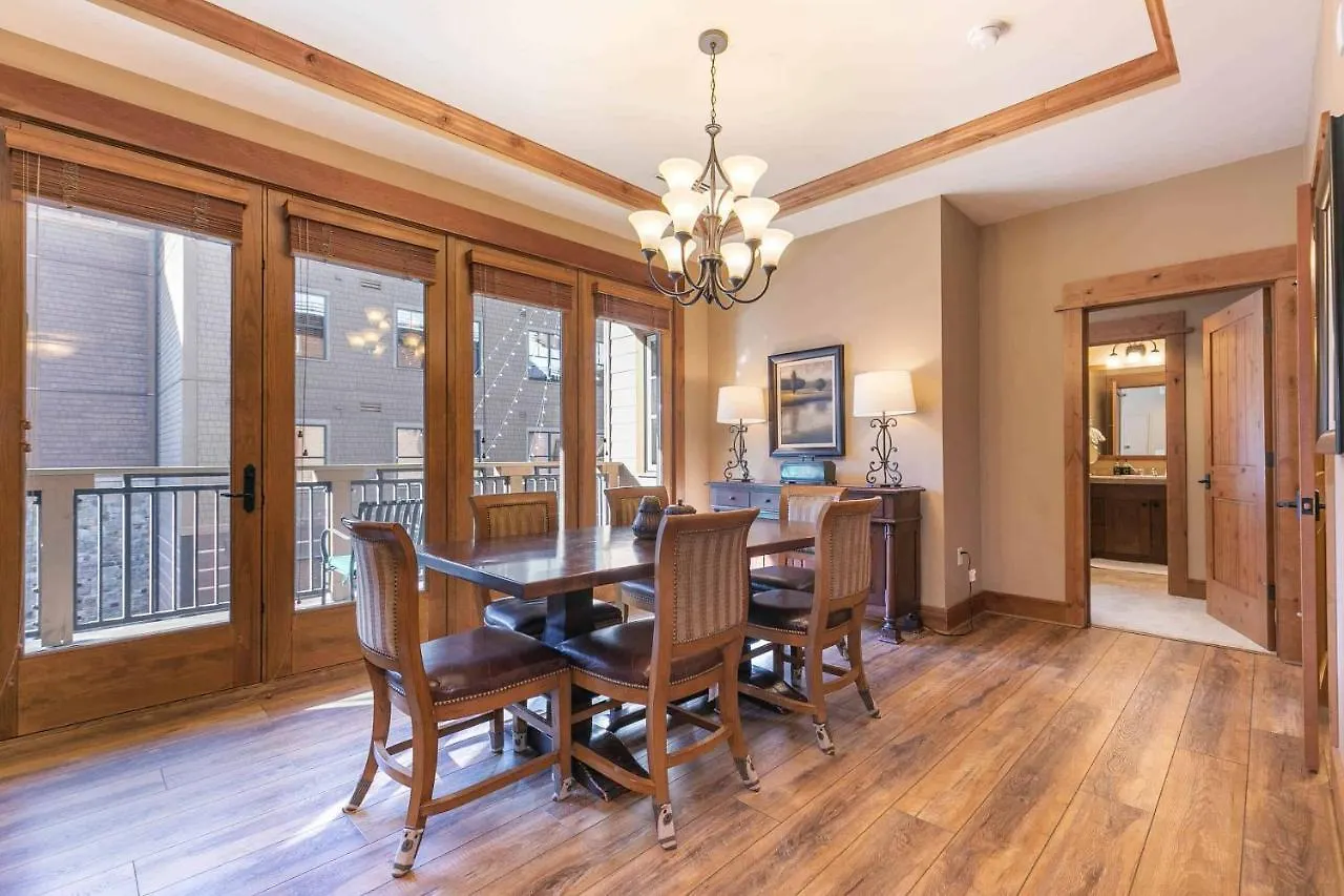 Resort East West Hospitality At Tahoe