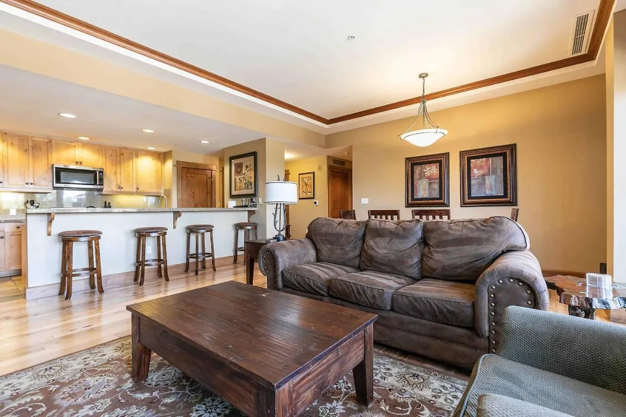 East West Hospitality At Tahoe Resort