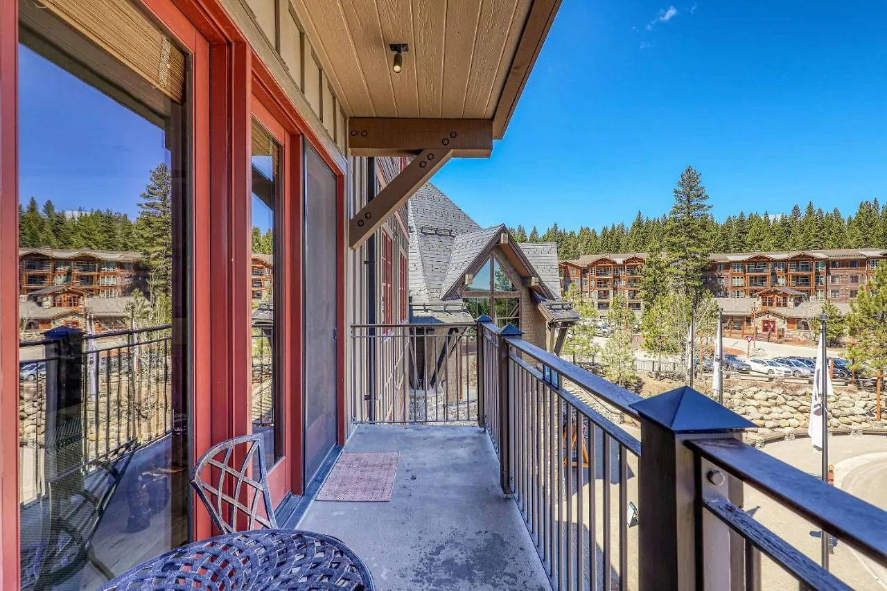 Resort East West Hospitality At Tahoe Truckee