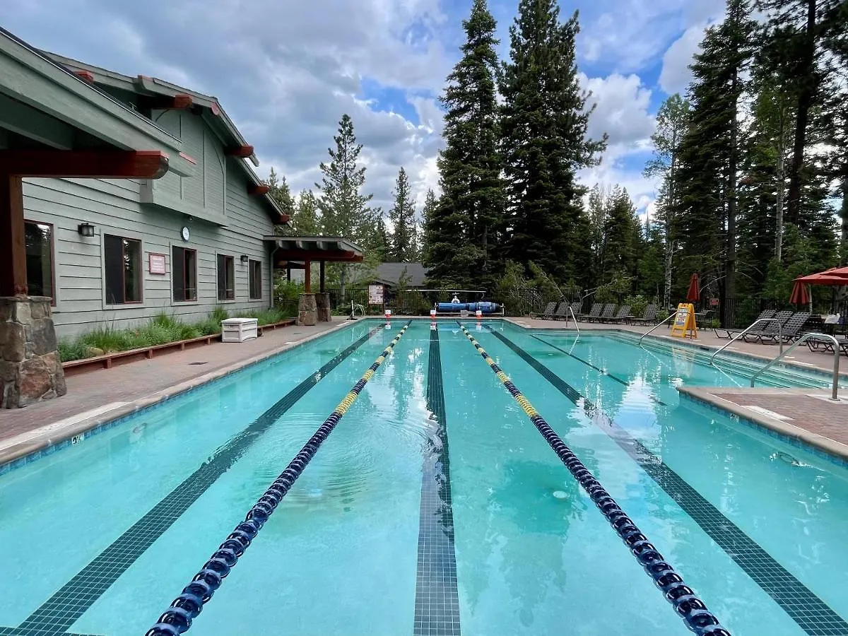 Holiday home Basque Lodge- Shuttle To Lifts- Pet Friendly- Hoa Amenities *
