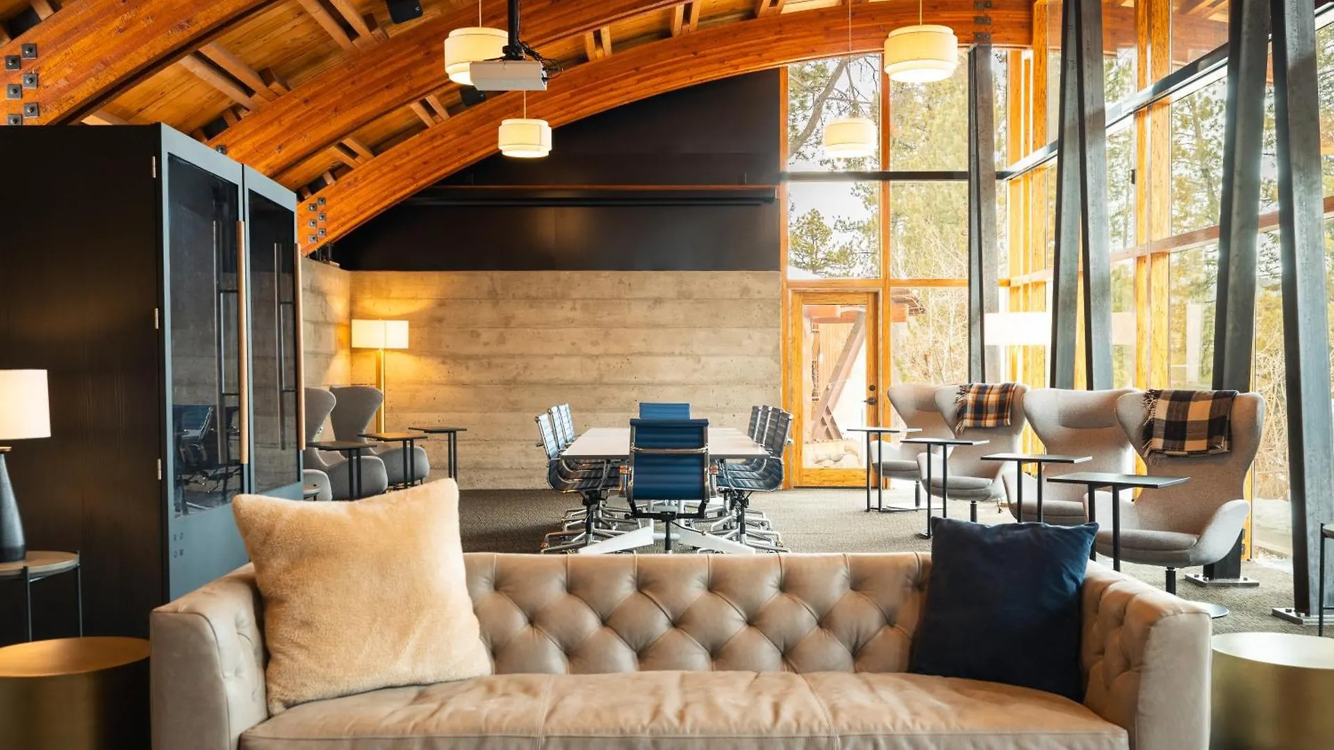 ホテル Gravity Haus Truckee-tahoe 4*