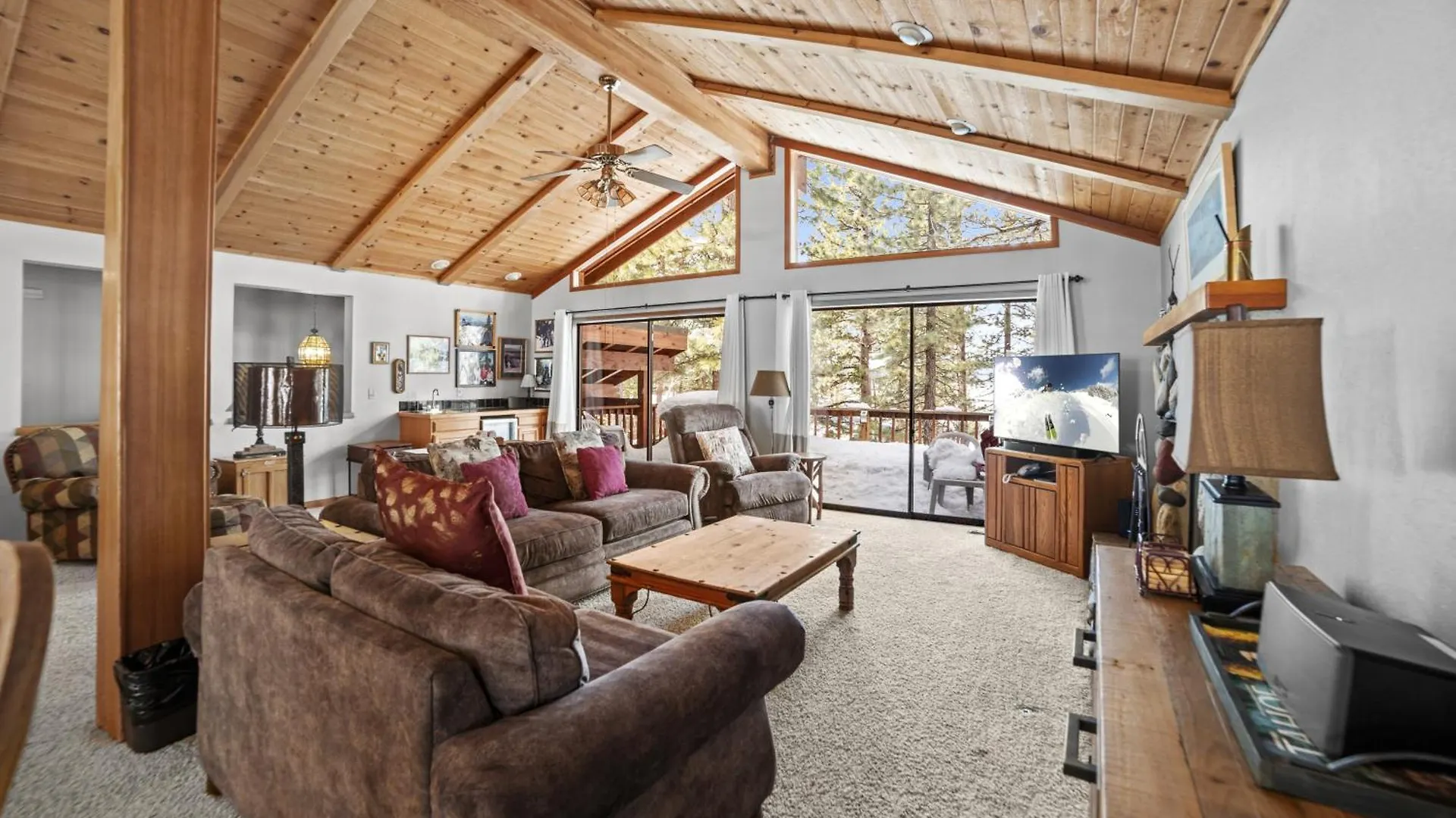 4 Bedroom At 392 Skidder Trail Holiday home Truckee