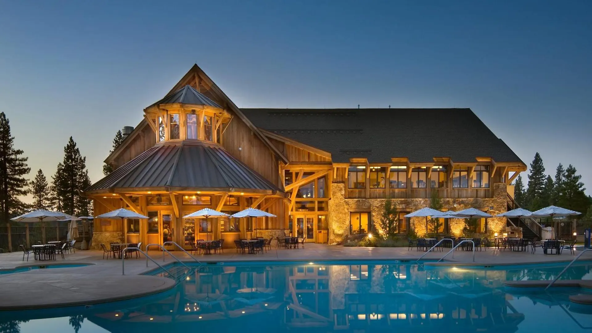 The - Golf, Pool, Play - 2-bedroom * Truckee