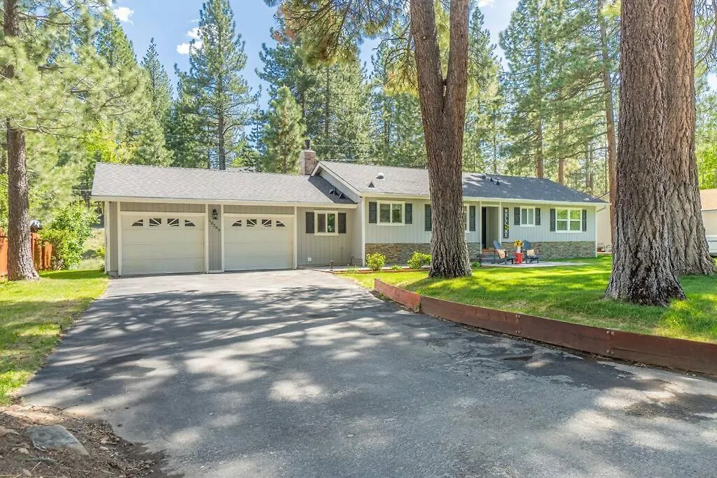 Mountain Retreat Family-friendly 3br-2ba Casa vacanze Truckee