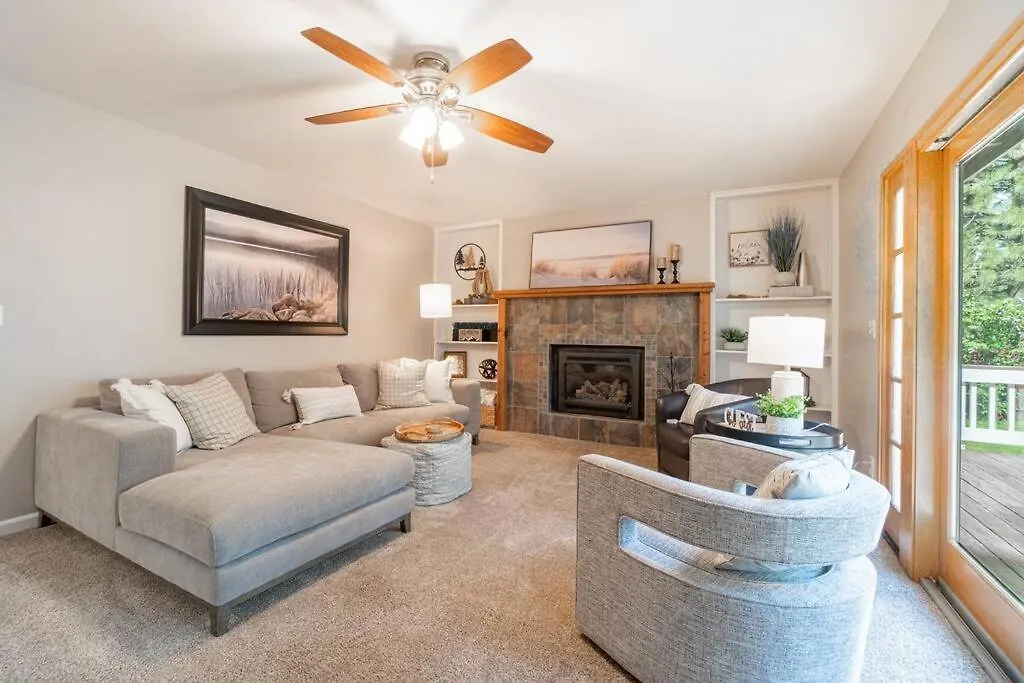 Mountain Retreat Family-friendly 3br-2ba Casa vacanze *