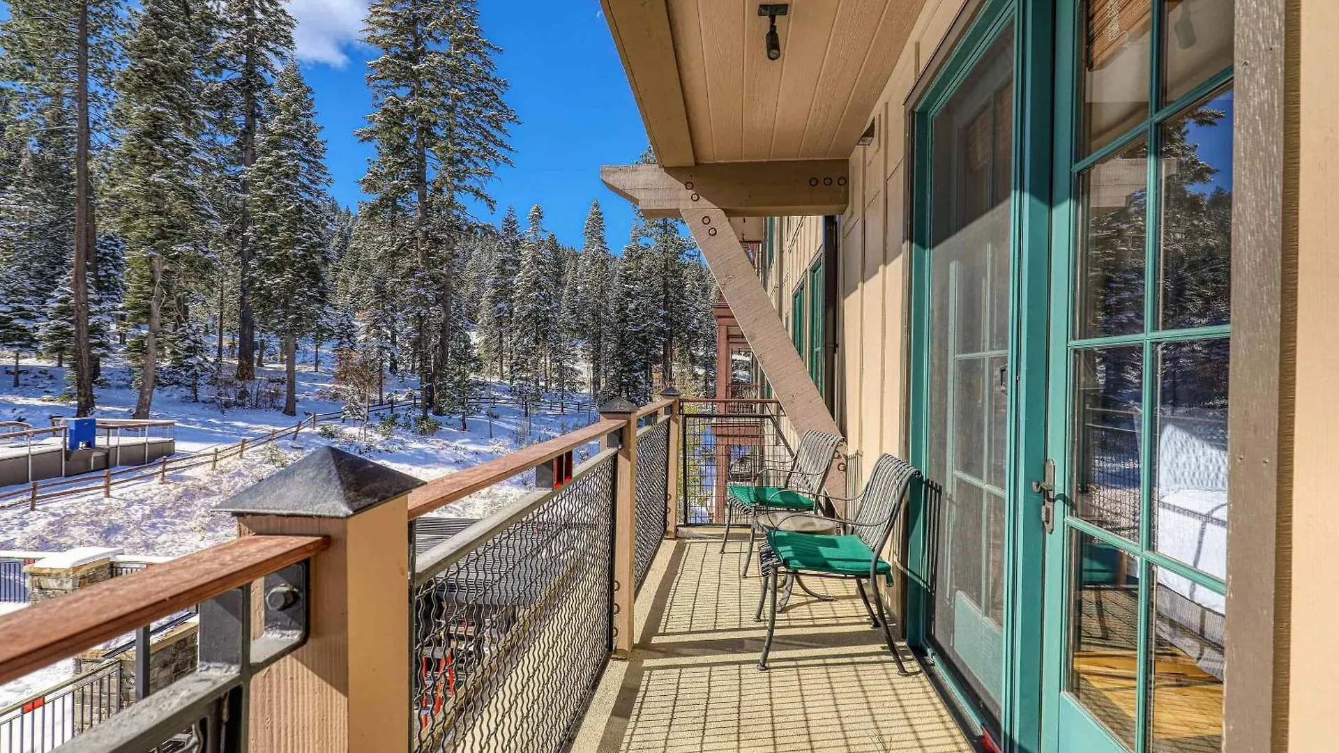 Iron Horse South 312 By East West Hospitality * Truckee
