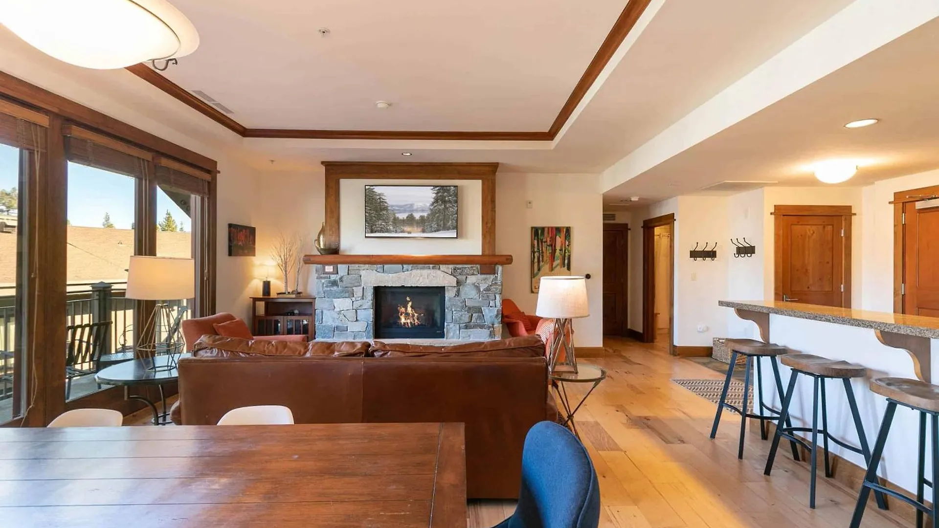 Iron Horse North 207 By East West Hospitality * Truckee