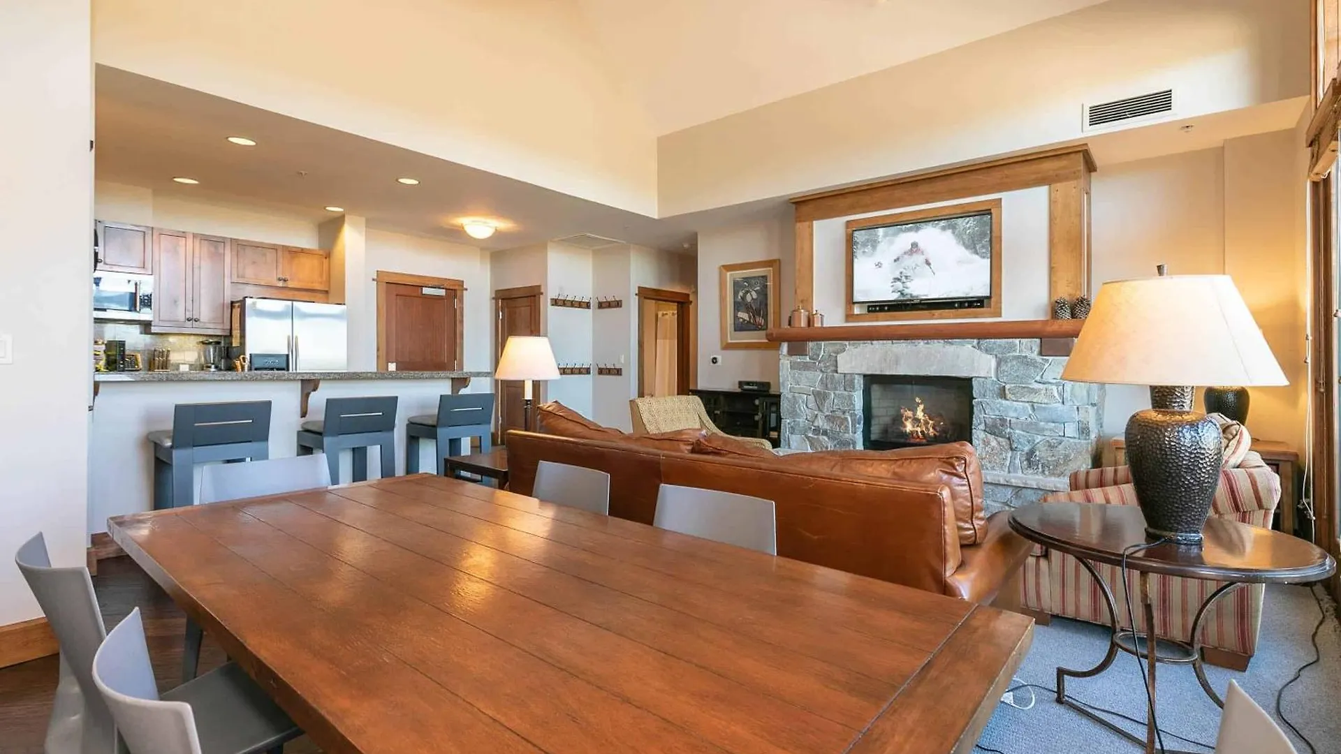 Iron Horse North 305 By East West Hospitality Apartment Truckee