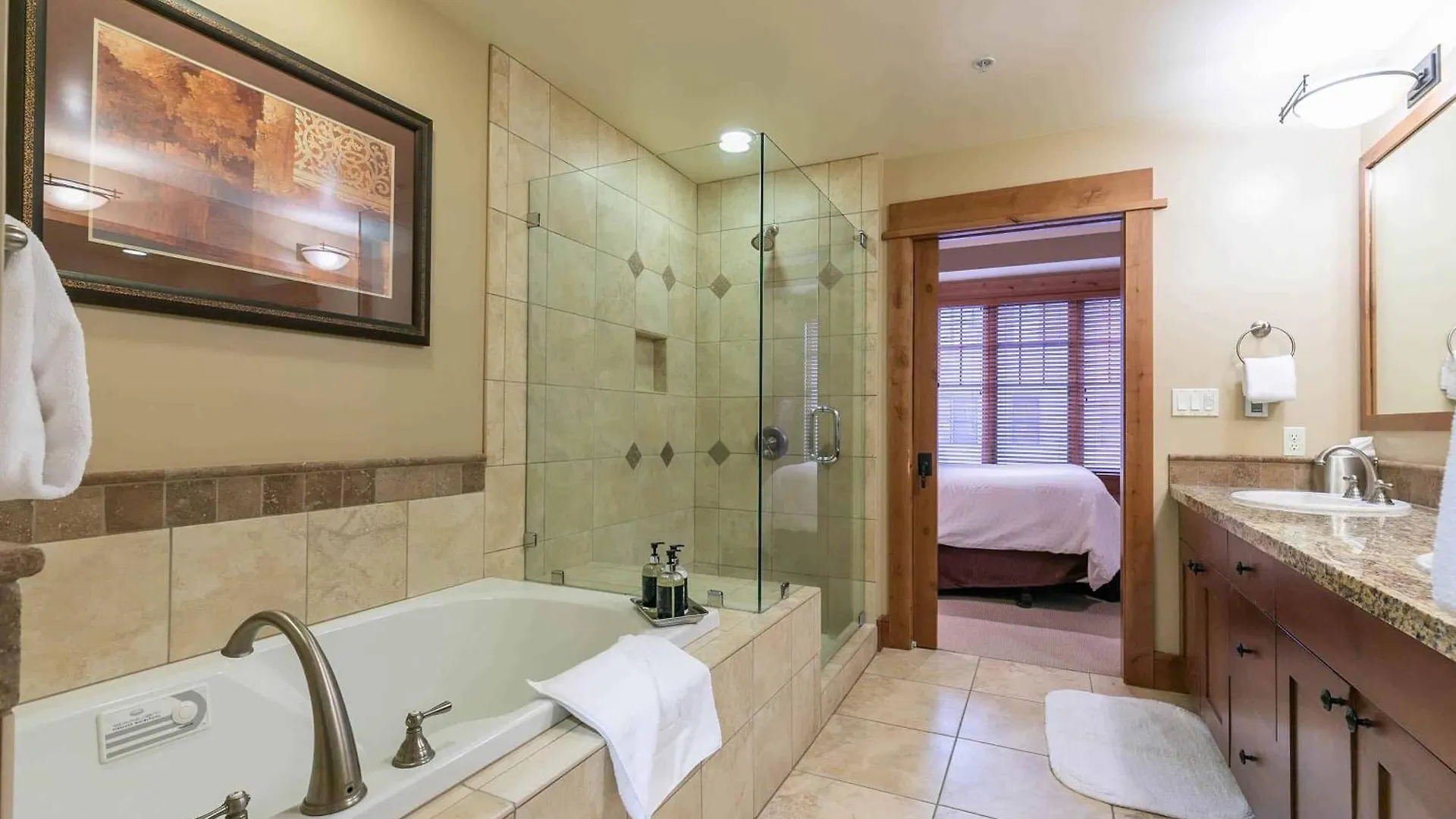 Catamount 404b By East West Hospitality Truckee