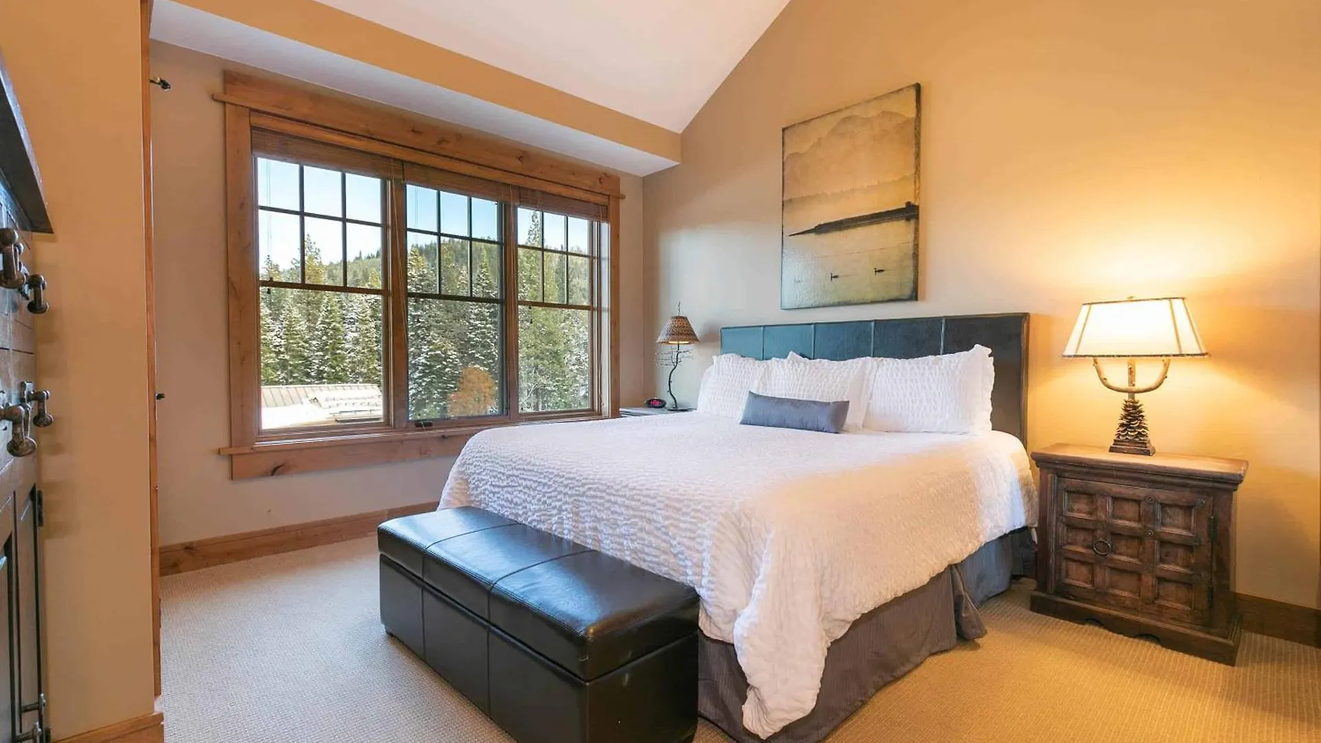 Catamount 401 By East West Hospitality