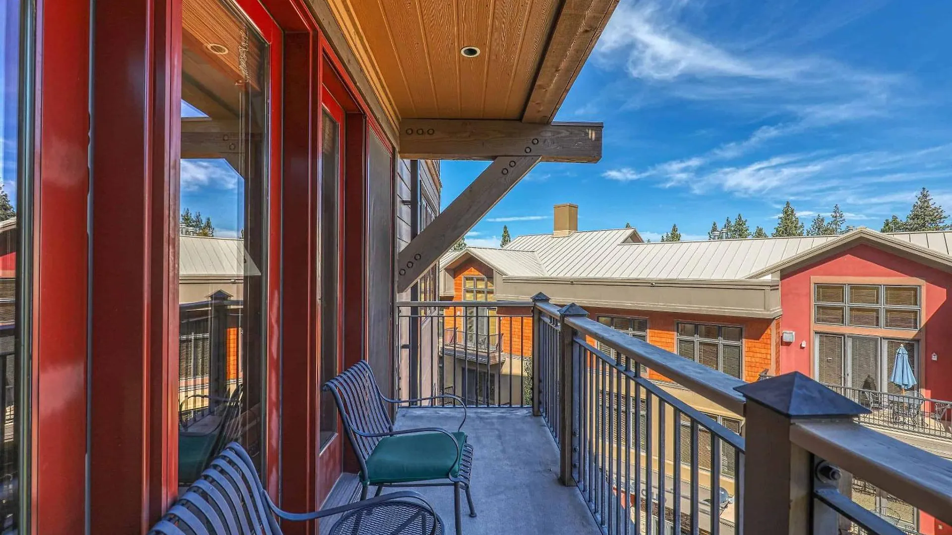Catamount 301 By East West Hospitality Truckee