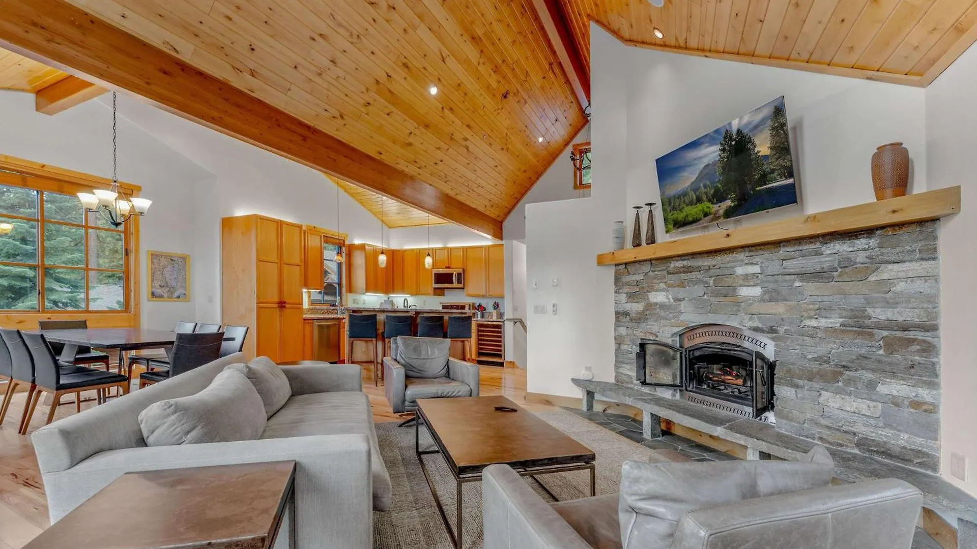 Northstar Hideaway-private Hot Tub, Shuttle Access Holiday home Truckee