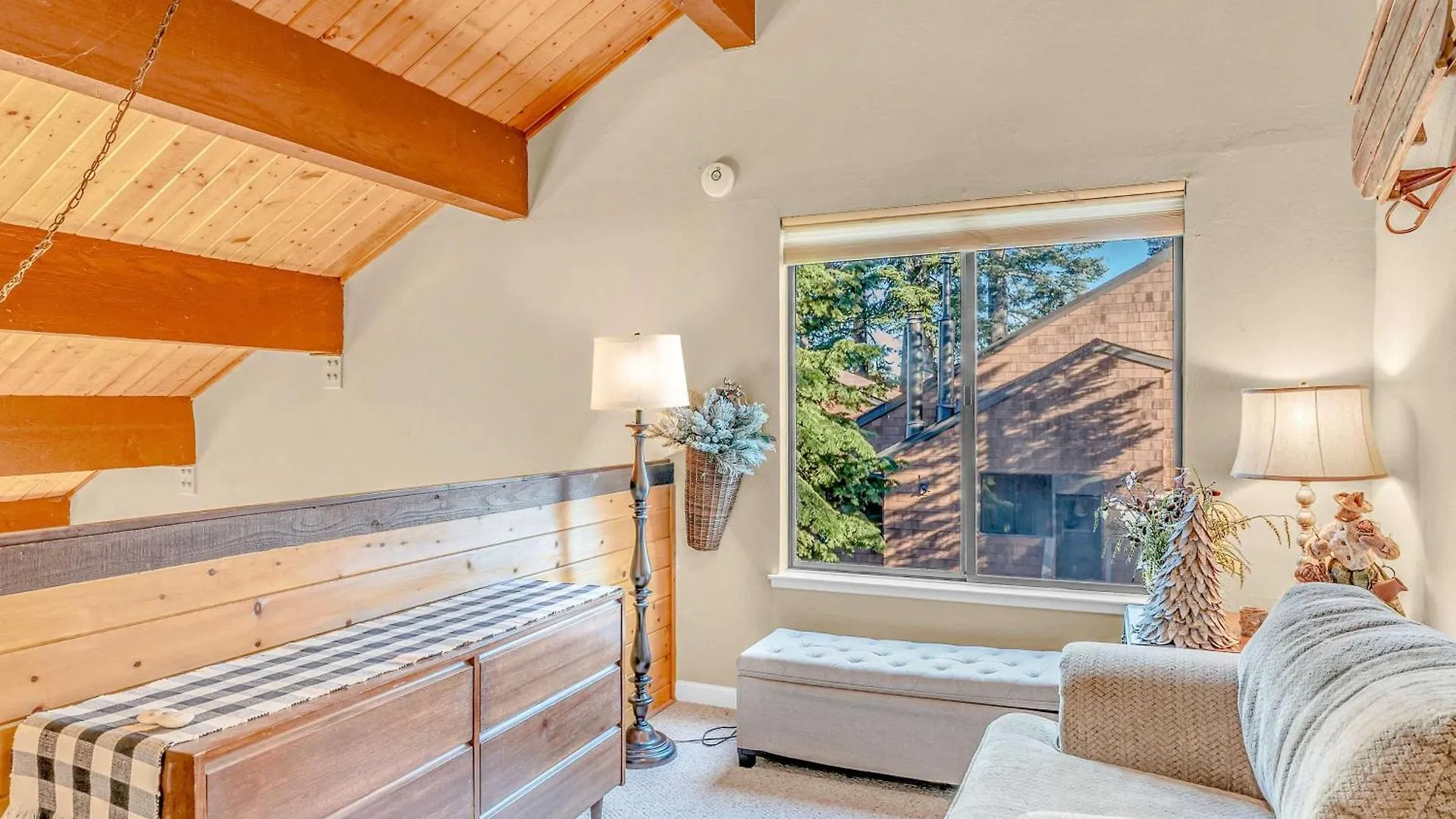 Beautiful 3br Ski-in,ski-out Donner