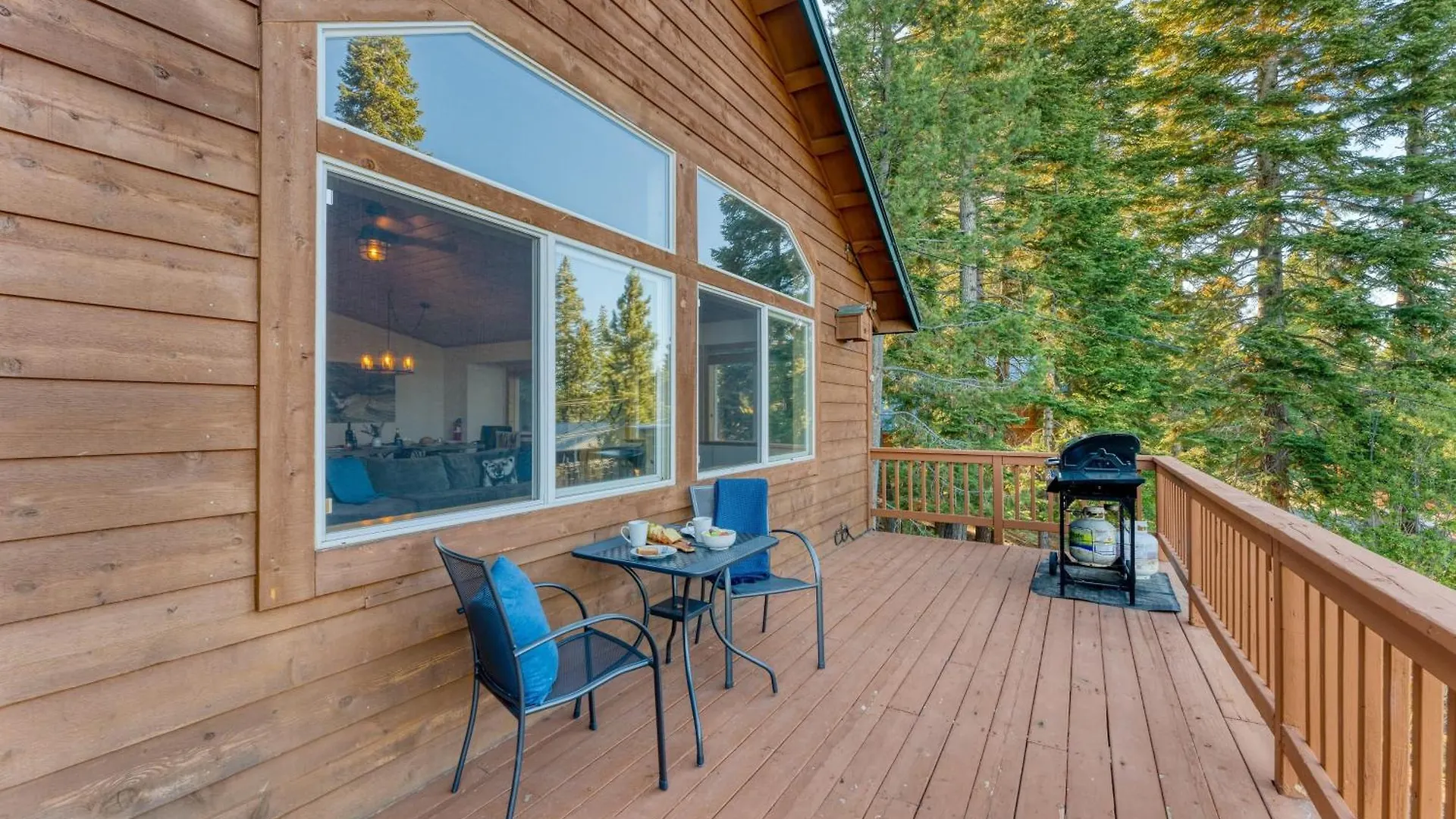 Golden Summit By Avantstay Stunning Secluded W Access To Tahoe Donner