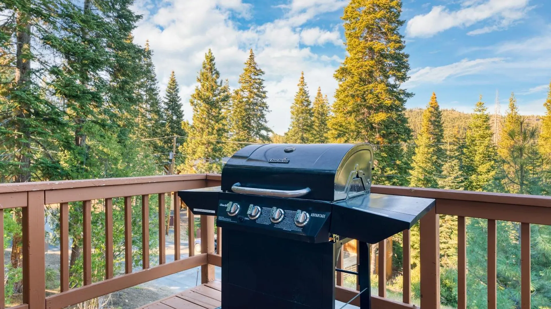 Golden Summit By Avantstay Stunning Secluded W Access To Tahoe Donner Holiday home