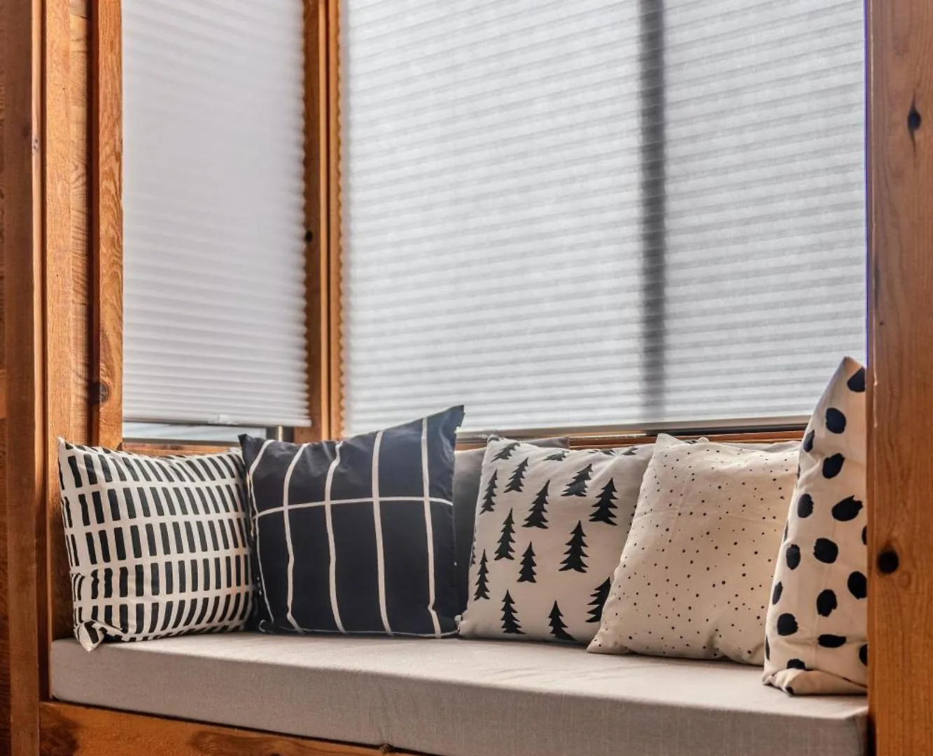 Lofty Retreat, In Northstar Apartment