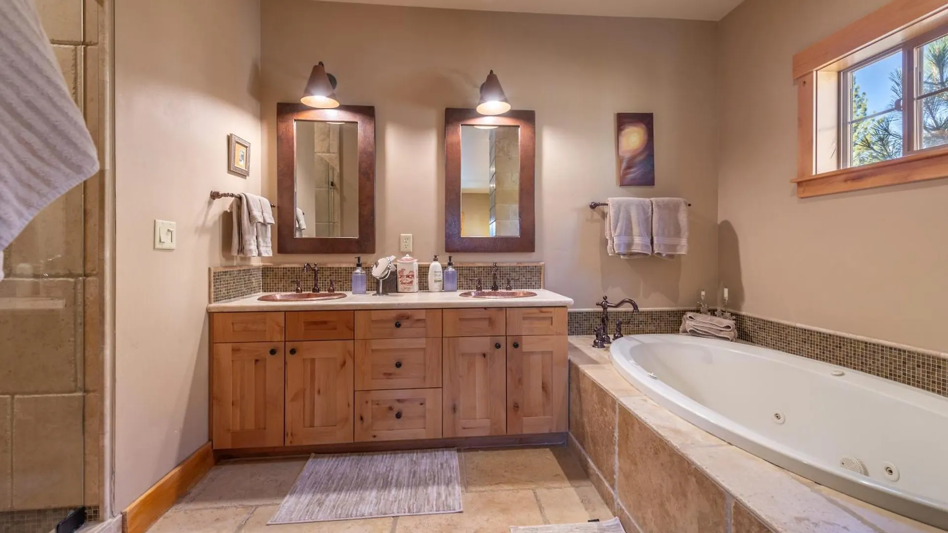Deluxe Townhome 3bdr Dog Friendly Great Location Apartmán *