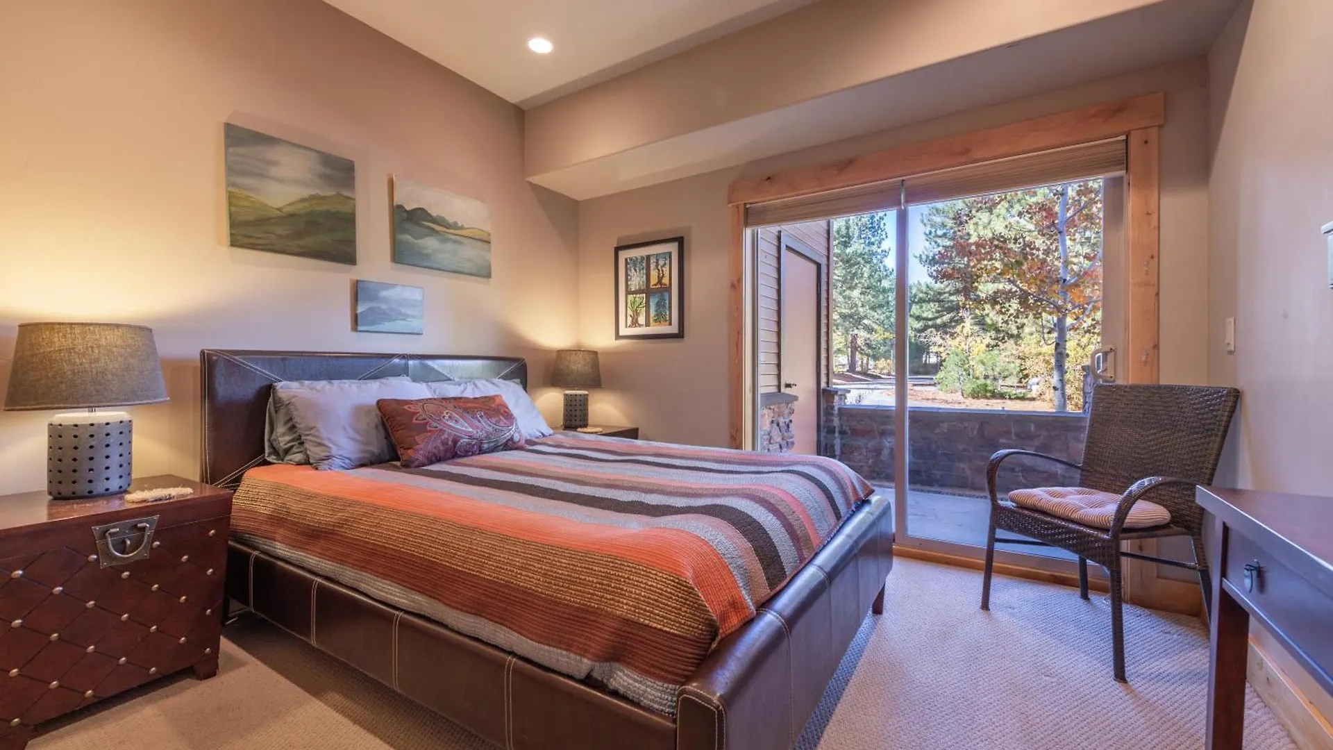 Apartmán Deluxe Townhome 3bdr Dog Friendly Great Location *