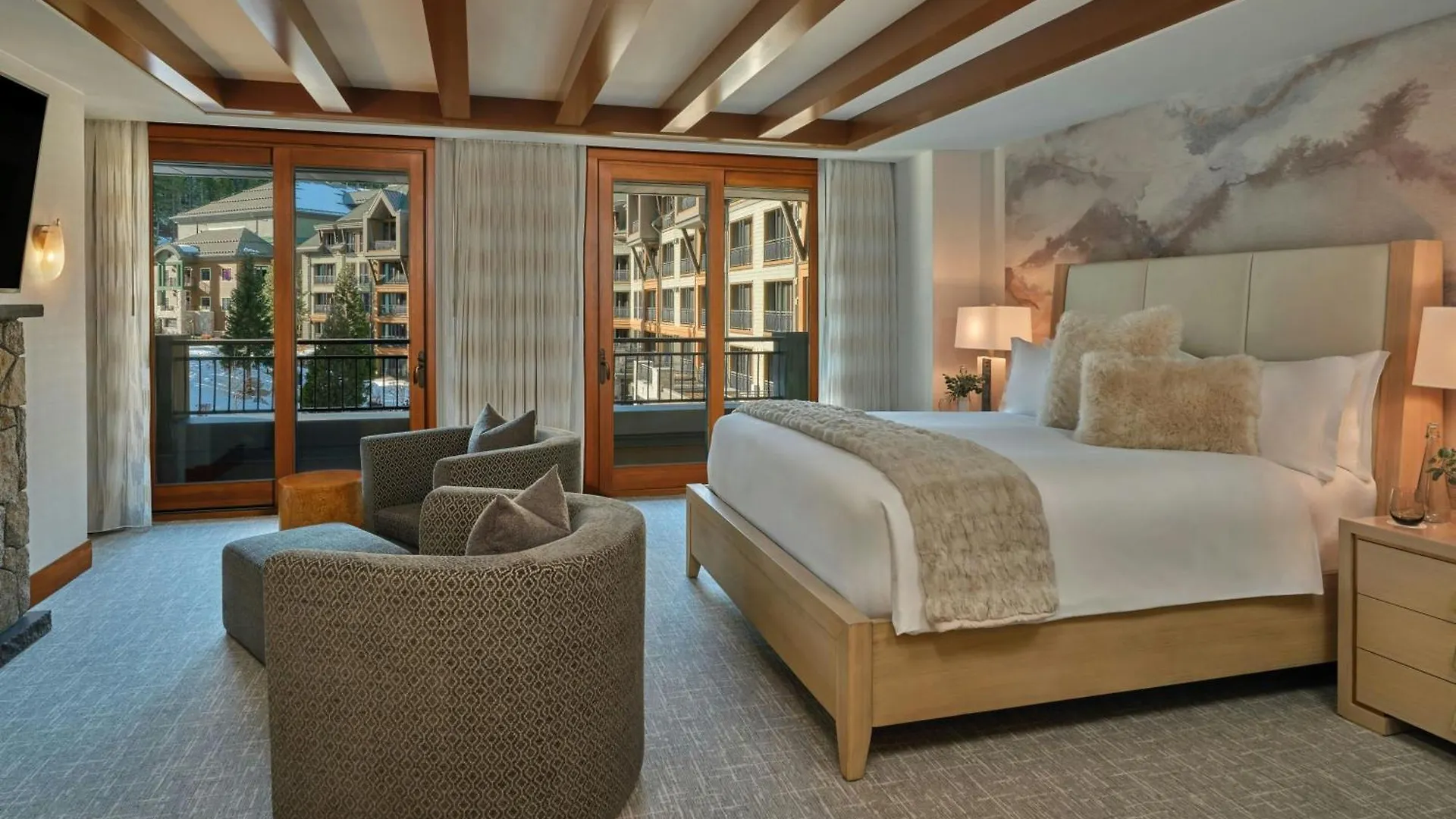 The Ritz-carlton, Lake Tahoe Траки