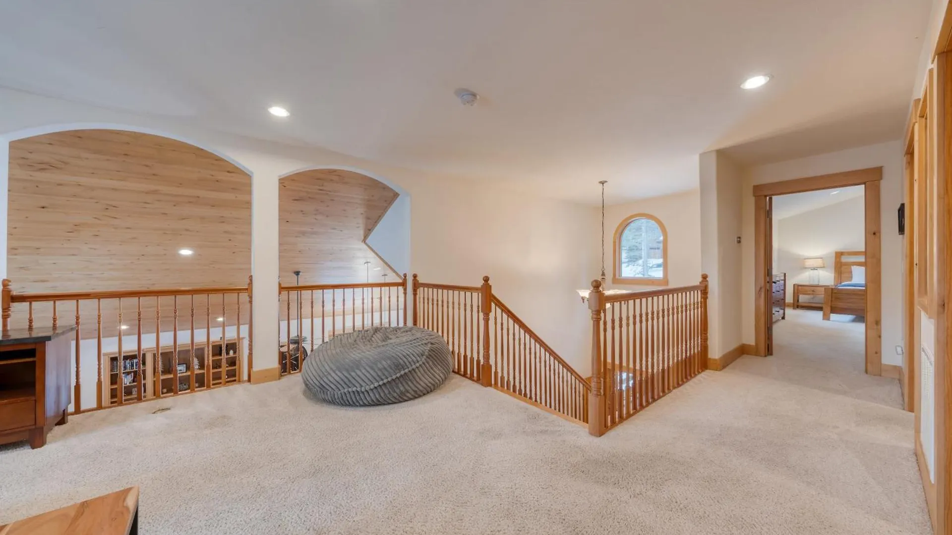 Donner Ridge By Avantstay Minutes To Skiing Deck Ping Pong Pool Table