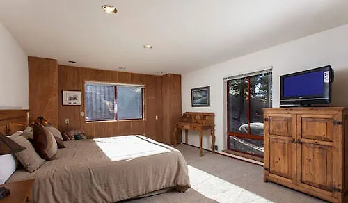 Northstar Getaway Villa