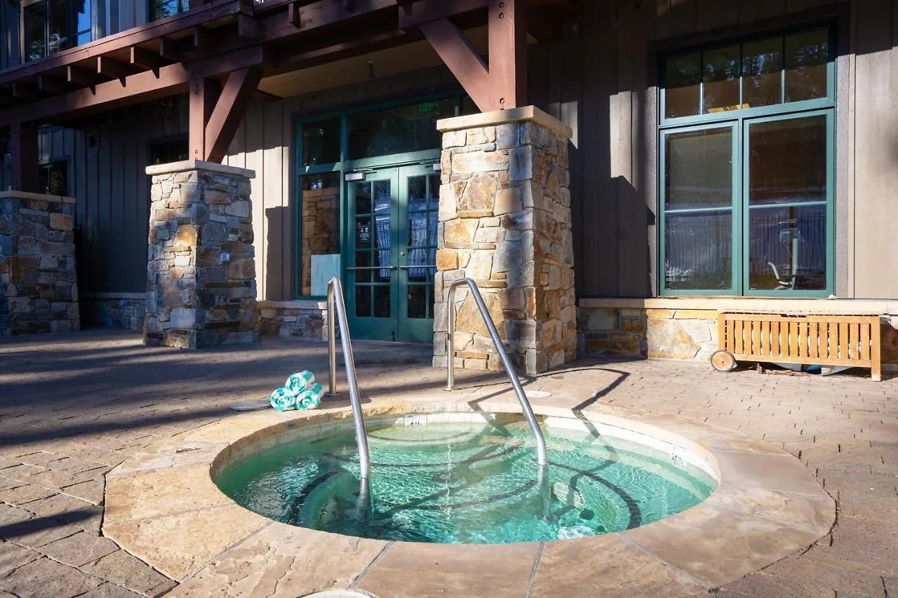 Luxury 2bd Village At Northstar - 306 Iron Horse South Holiday home *