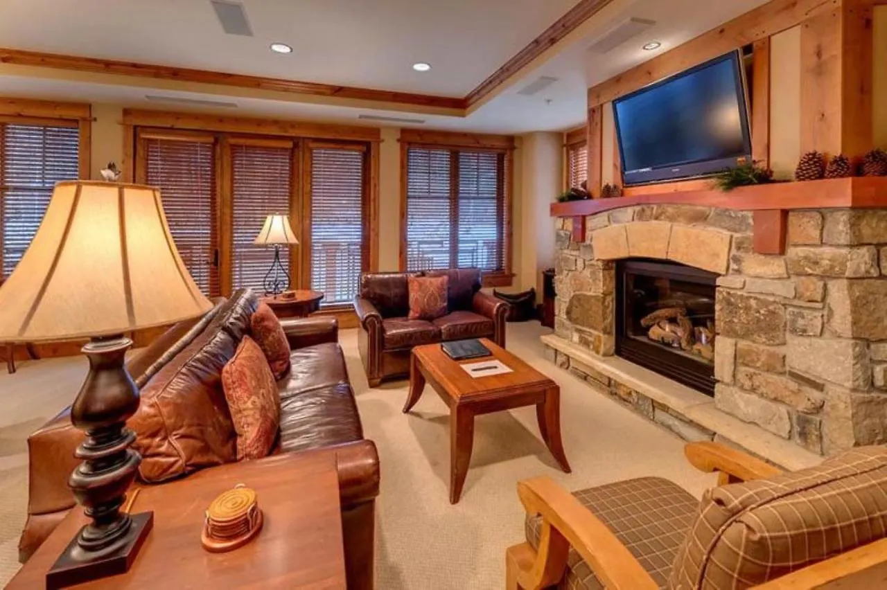 East West Hospitality At Tahoe 4*