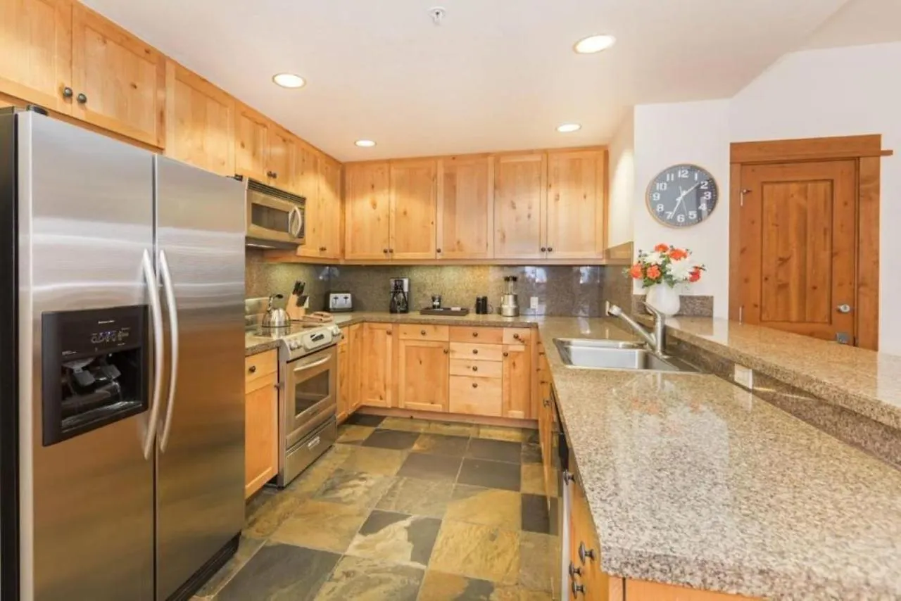 East West Hospitality At Tahoe 4* Truckee