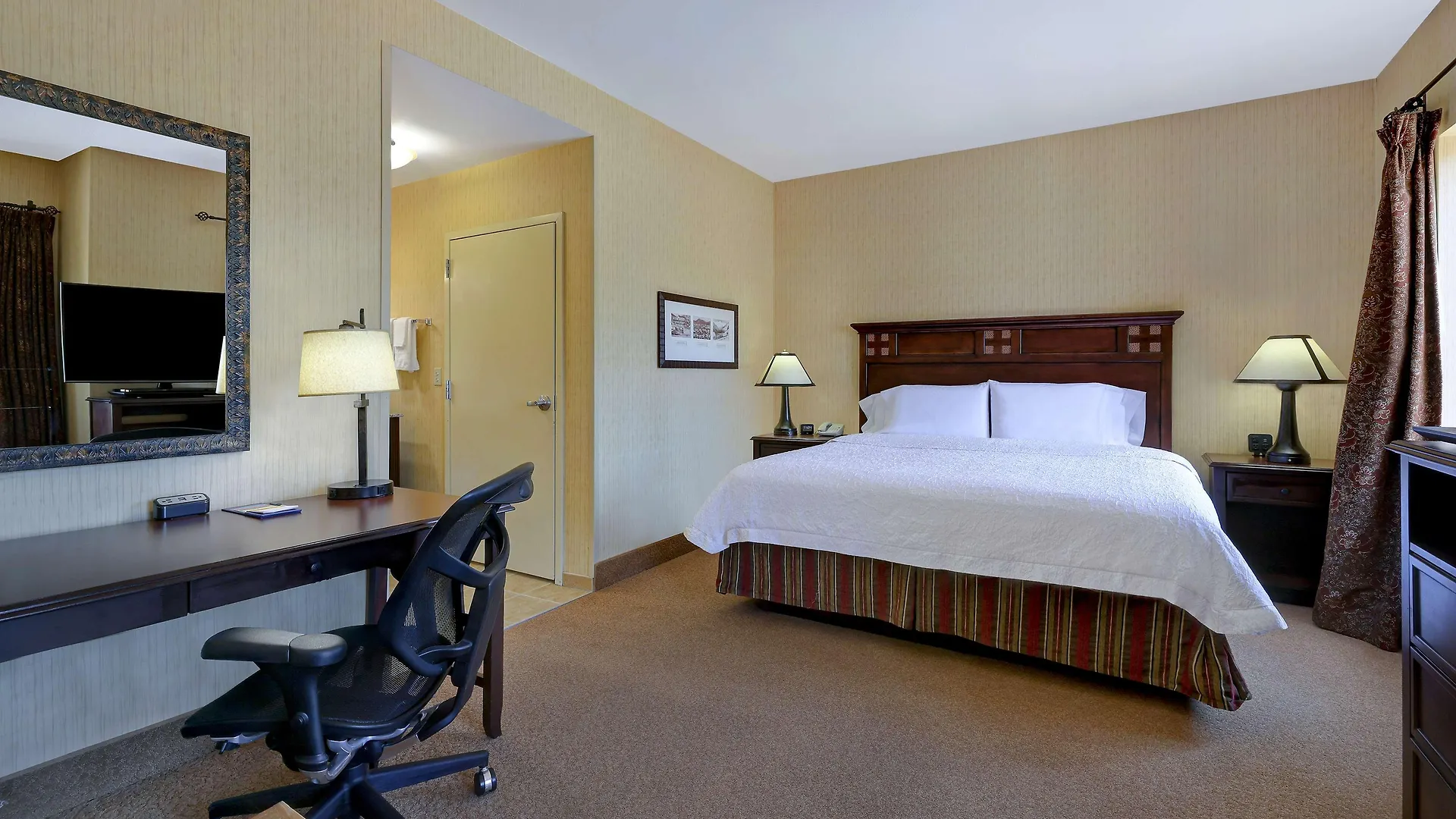 Hampton & Tahoe-truckee Hotel Truckee