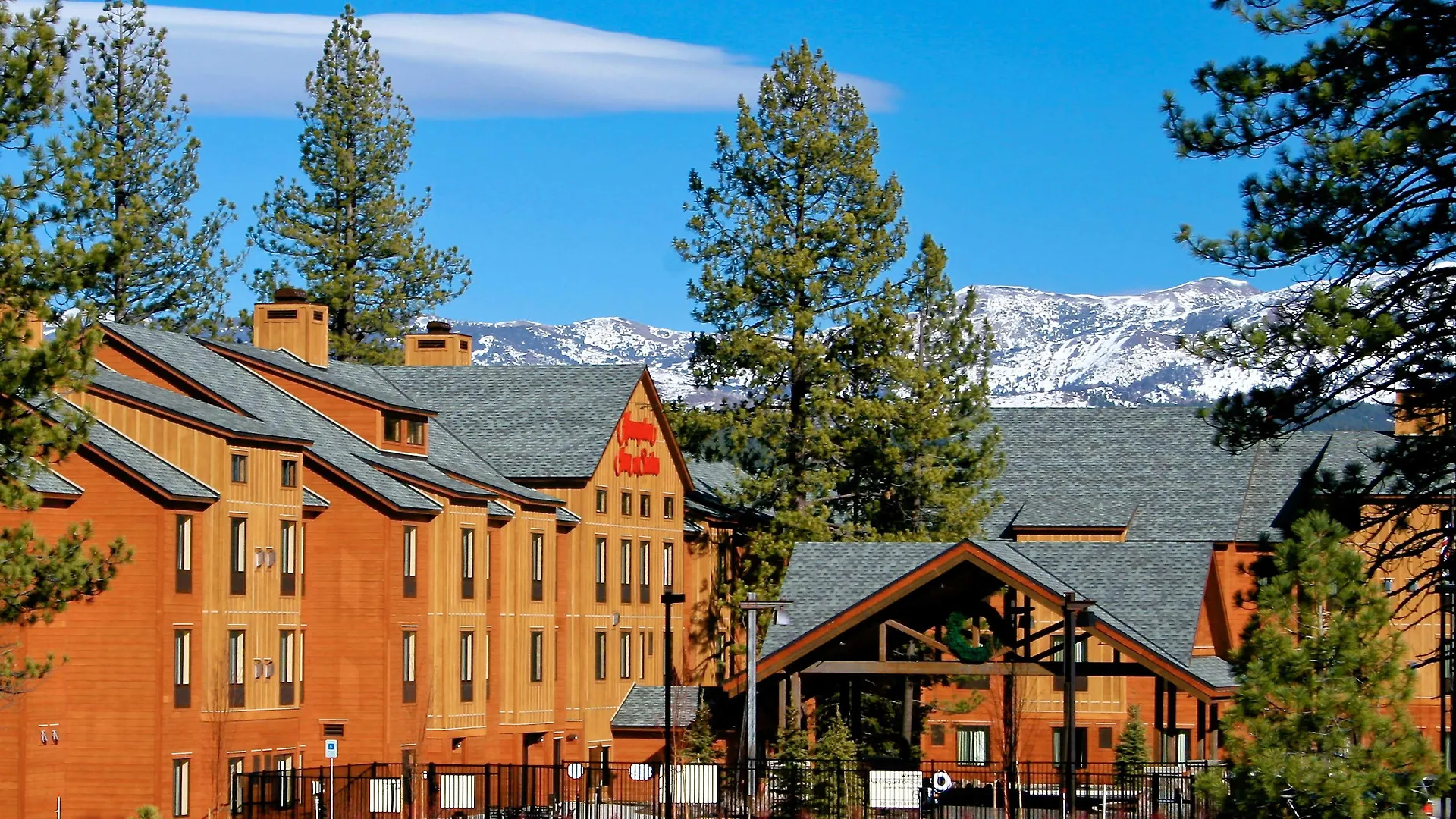 Martis Valley Lodge, Tapestry Collection By Hilton