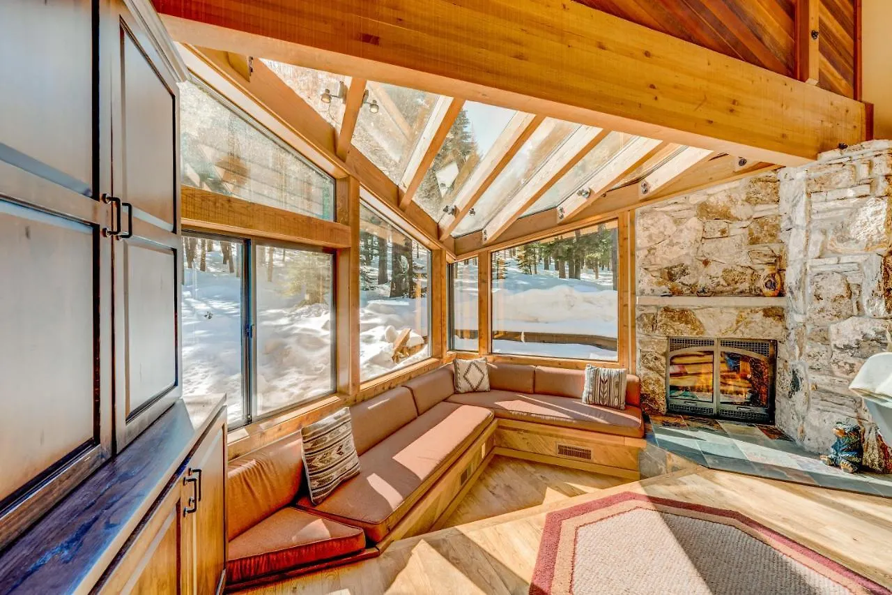 North Star Mountain Retreat * טראקי