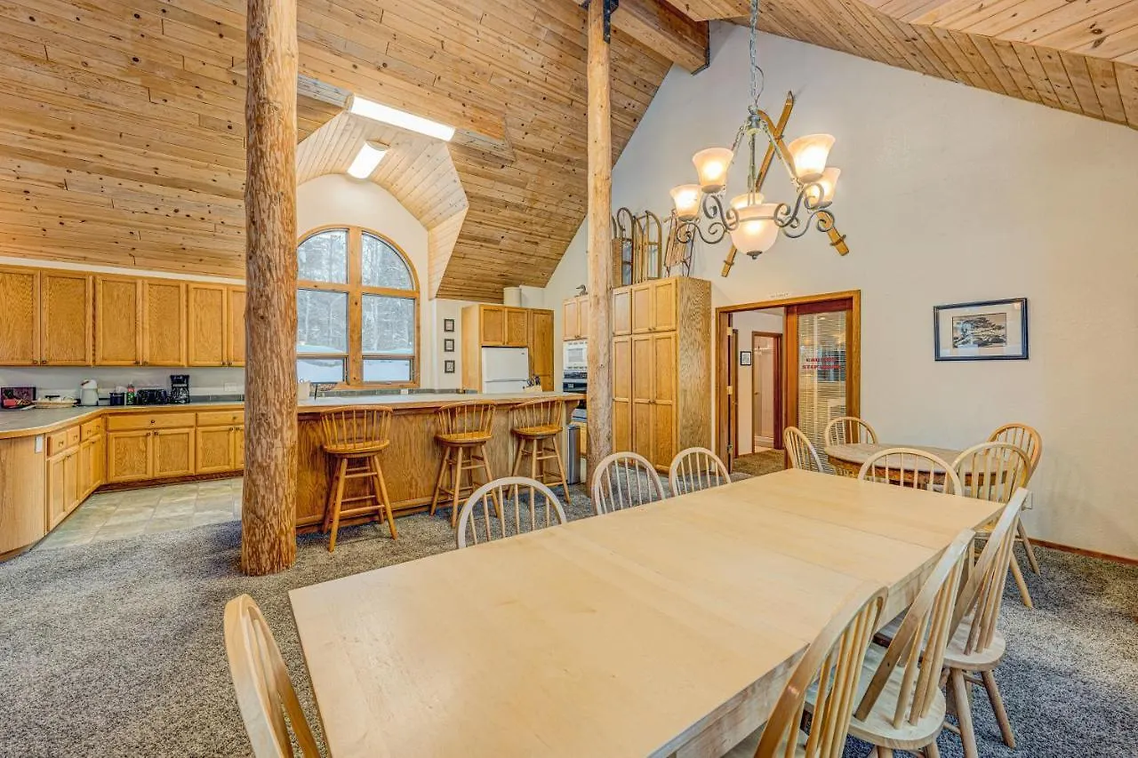Donner House Σπίτι διακοπών *