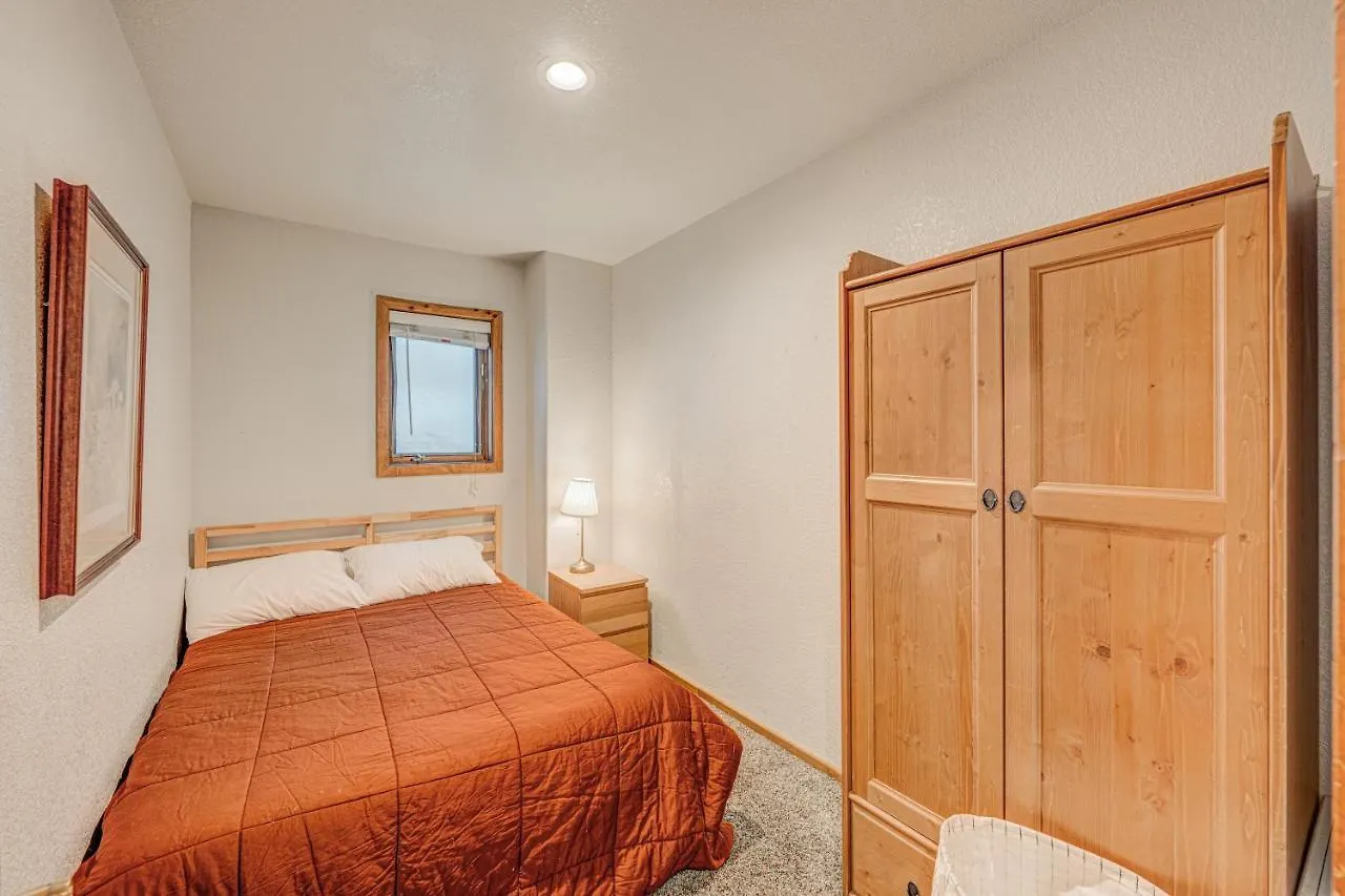Donner House * Truckee