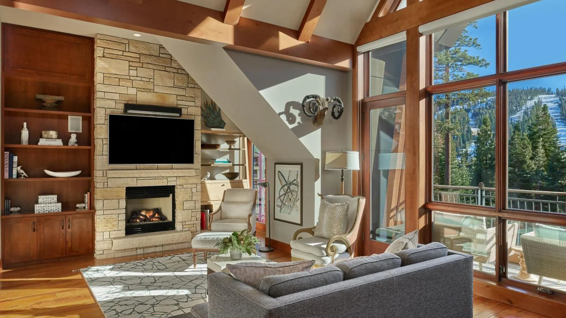 The Ritz-carlton, Tahoe Hotel 5*