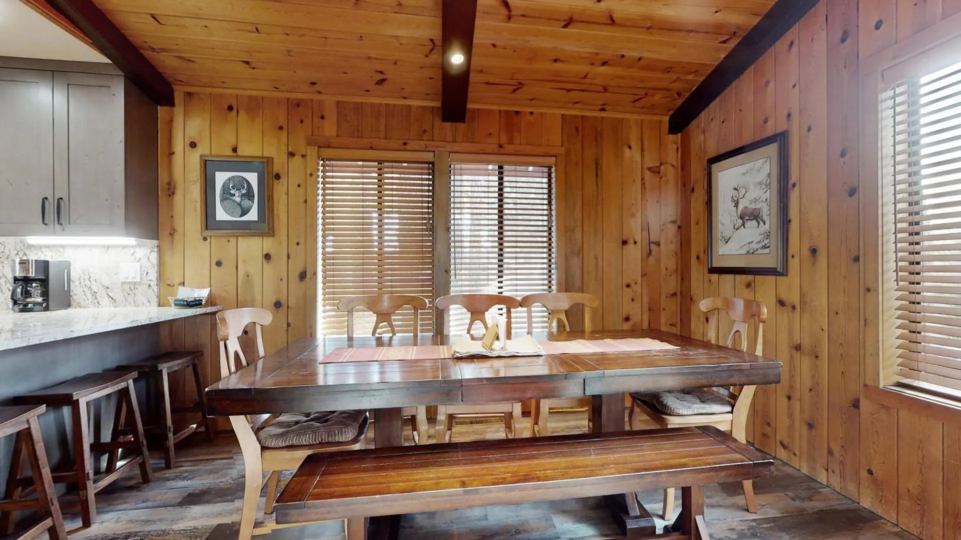 Cozy Tahoe Donner Retreat *
