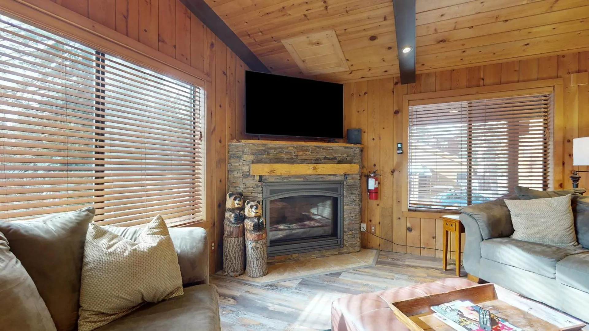 Cozy Tahoe Donner Retreat Дом отдыха *