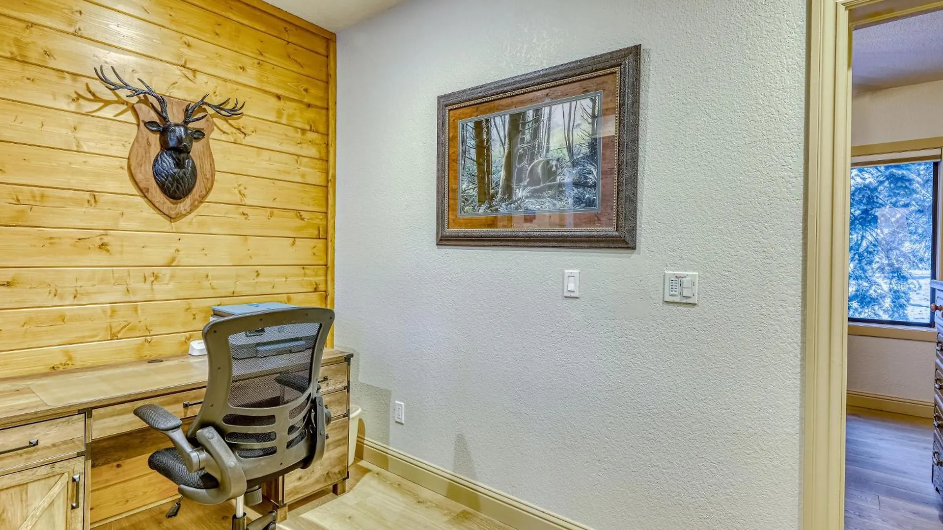 Gold Bear * Truckee