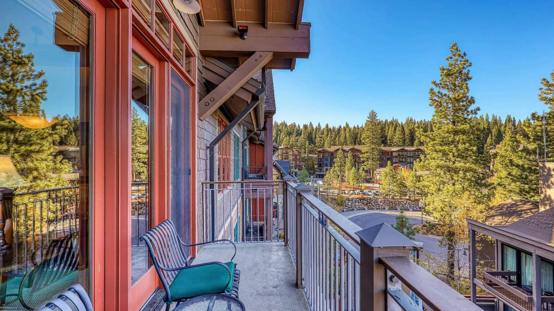 Iron Horse North 307 By East West Hospitality *
