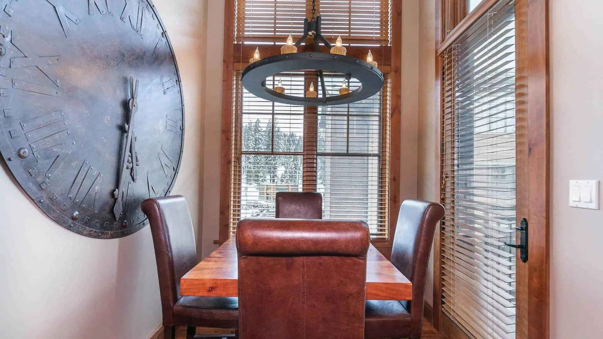 Catamount 408 By East West Hospitality Truckee
