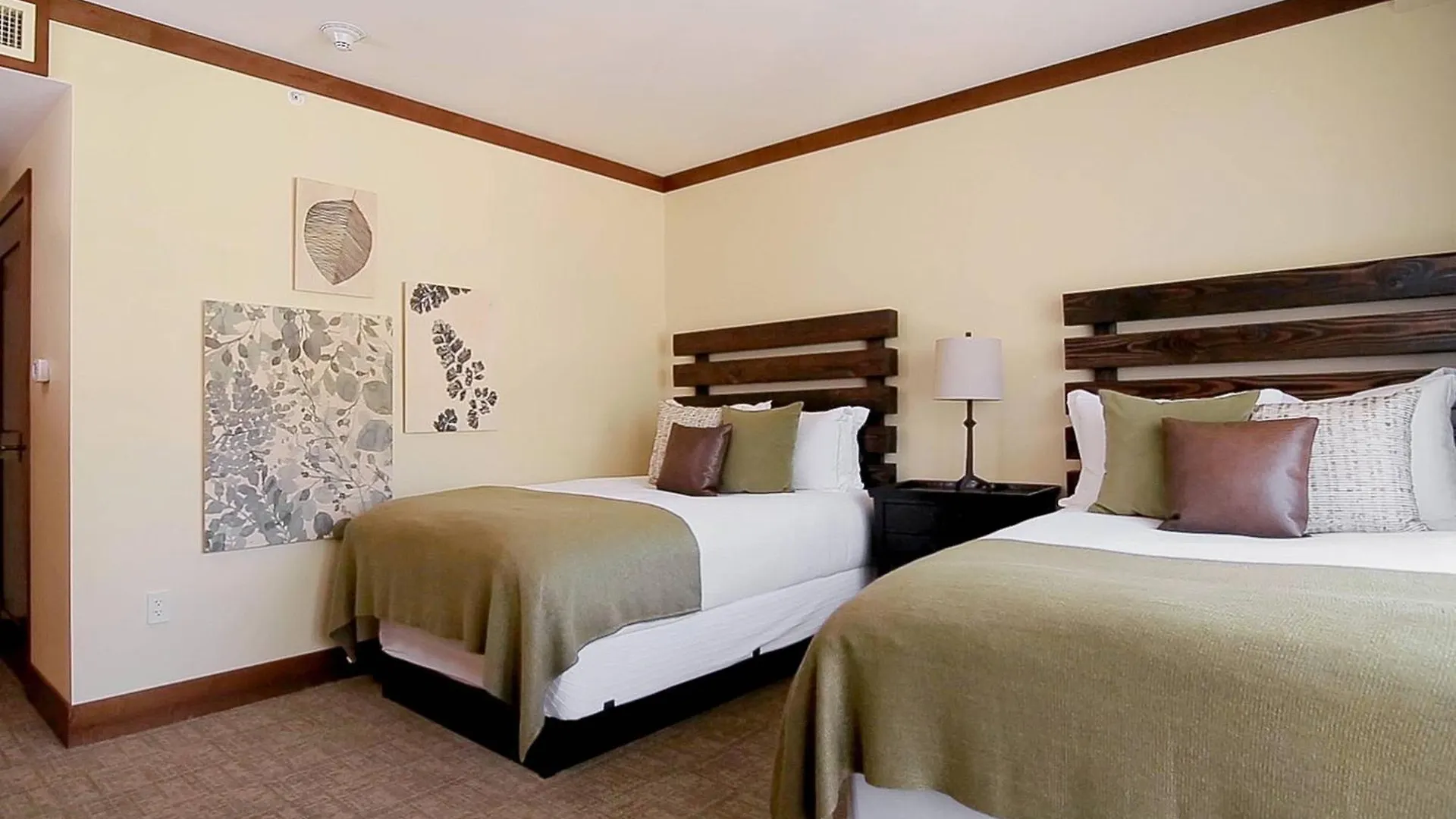The Ritz-carlton, Tahoe Truckee