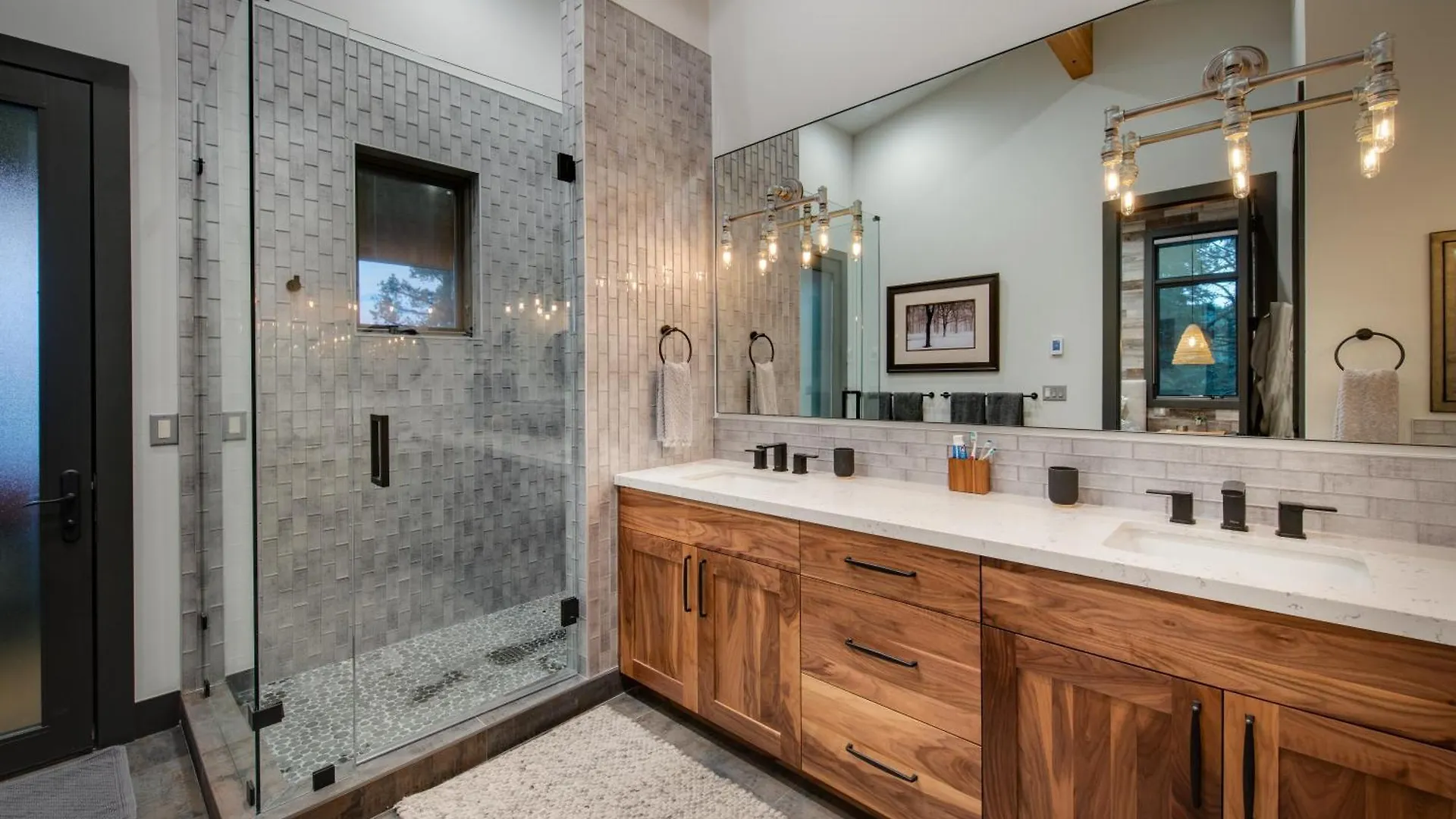 Sugar Pine Estate *