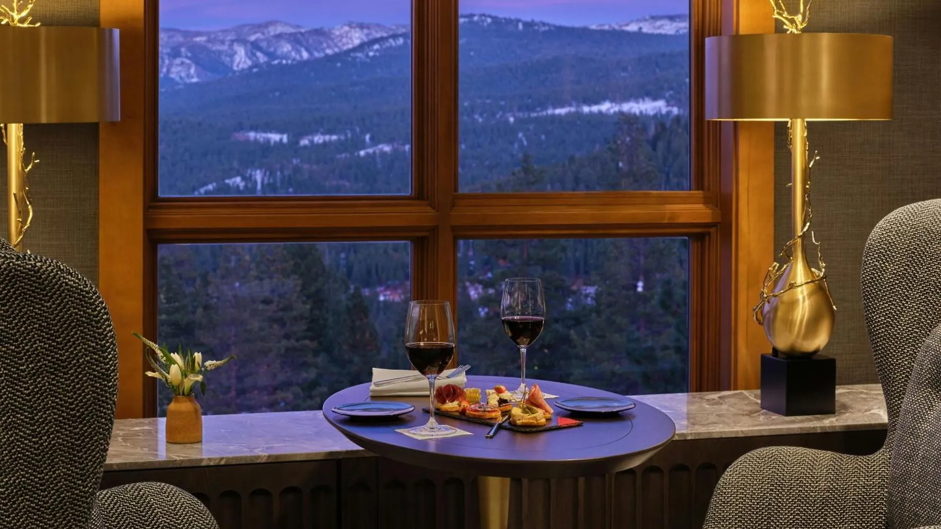 The Ritz-carlton, Tahoe Truckee