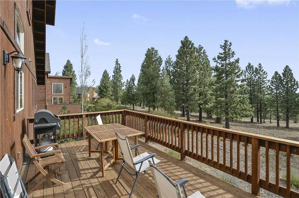Villa Comfortable Stockholm Vista Armstrong